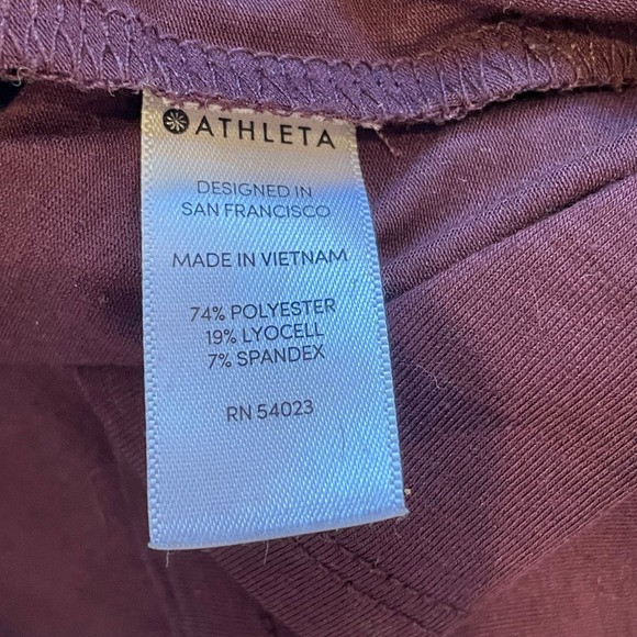 Athleta Tank Top Blue + Long Sleeve Shirt Set Plum Purple Workout Gym Medium M - Picture 7 of 9